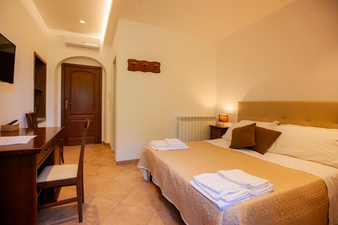 Il Carmine Dimora Storica Hotel Erice Bagian luar foto
